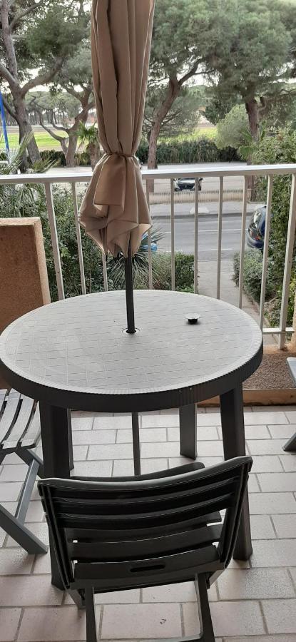 Les Iles D'Or Au Port De Hyeres Grand Studio Climatise Ngoại thất bức ảnh